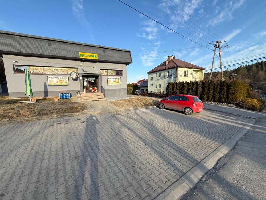 Lokal użytkowy 130 m2 -Łazy Biegonickie