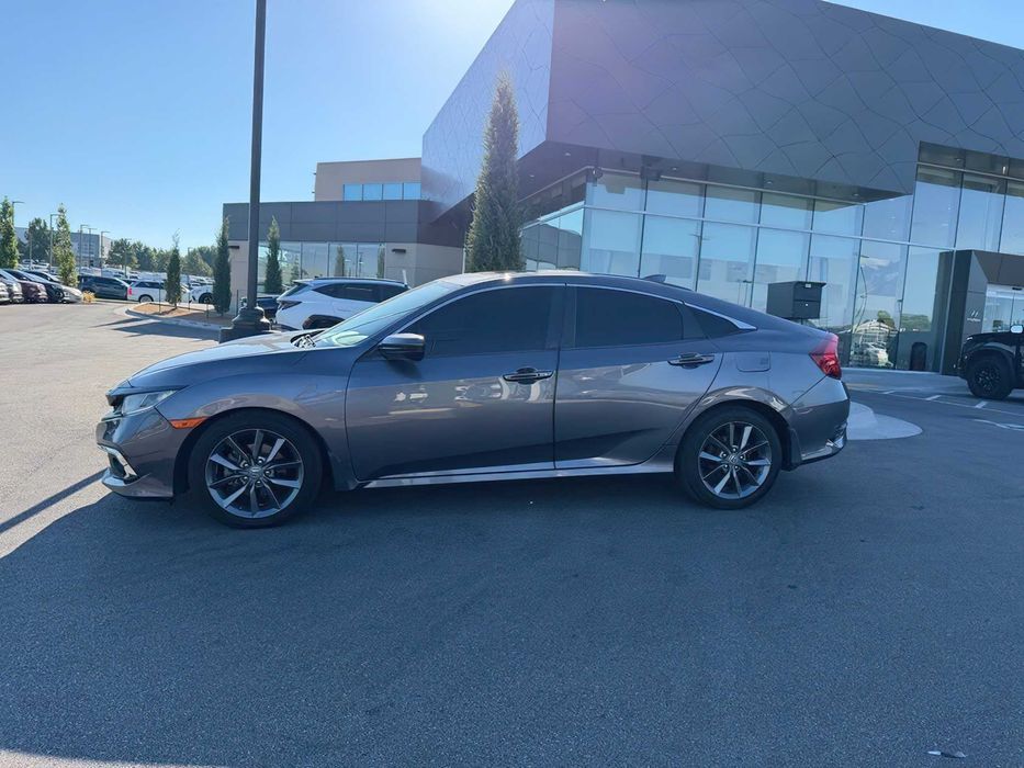 Honda Civic EX-L      2019