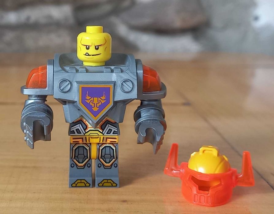 LEGO NEXO KNIGHTS - Minifigurka nex069 - Axl