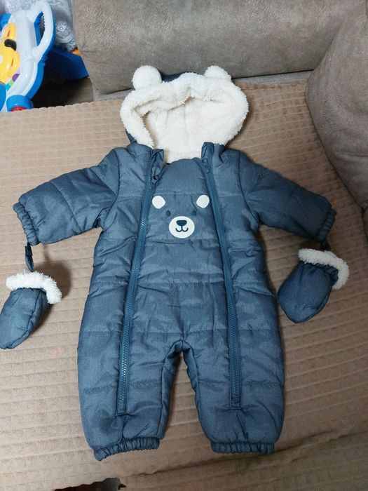 Зимовий комбінезон