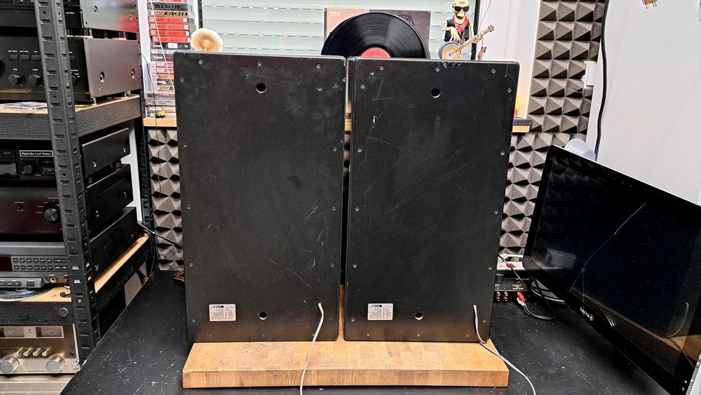 Kolumny Canton LE 900