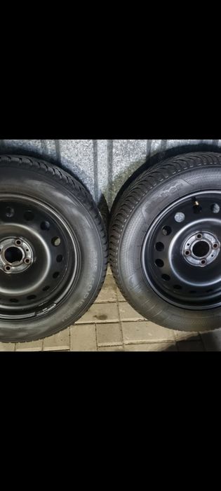 Sprzedam Felgi 4x100 opony 205/60 r16