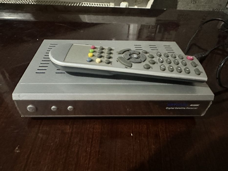 Тюнер Opticum 4100c
