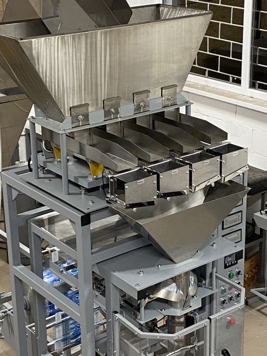 Фасовочно-упаковочный автомат. Фасовочный автомат. Упаковочный станок