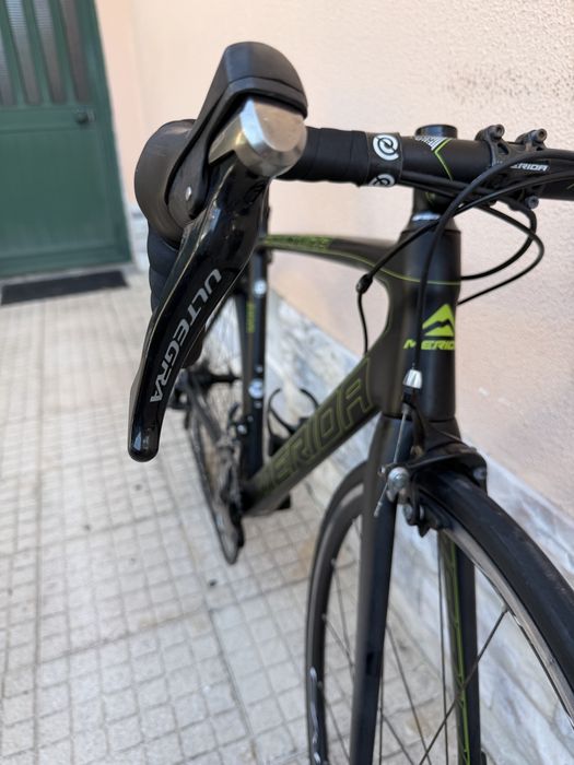 Bicicleta de estrada - Merida Scultura 5000 – carbono