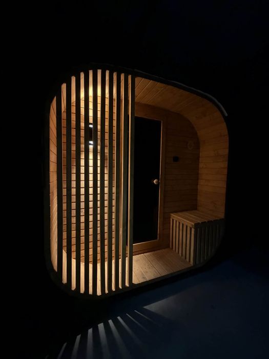 Sauna Quadro Linea ogrodowa do samodzielnego montażu 200x240 cm z przedsionkiem