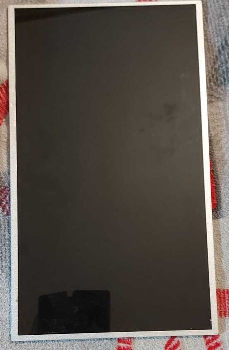 матриця для ноутбука 15,6 дюймів 40 пін.