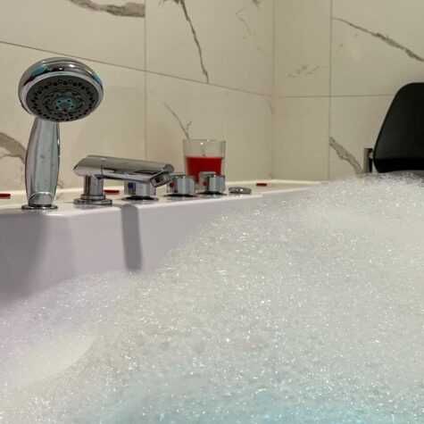 Romantyczny Apartament LOVE ROOM z Jacuzzi