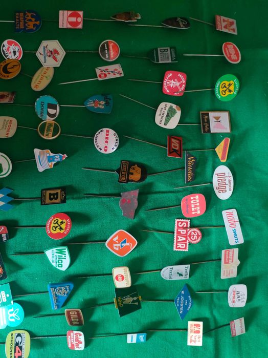 Pins / alfinetes de peito de marcas