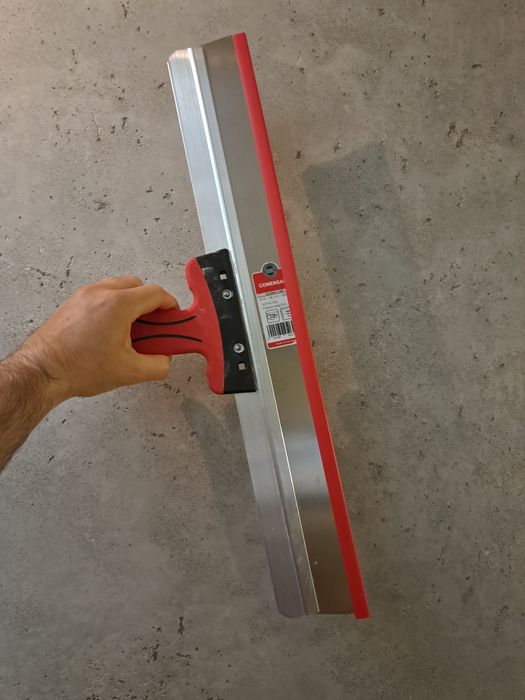 Szpachla fasadowa 60cm