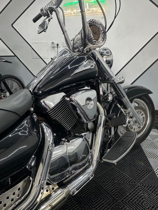 Suzuki Intruder 1500 VL