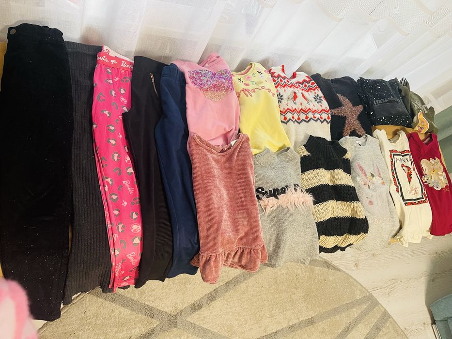 Продам пакет речей 5-6 лет