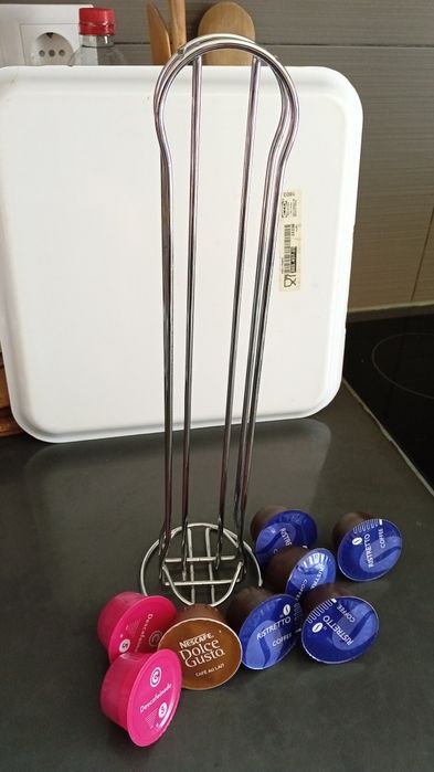 Suporte e Cápsulas Dolce Gusto
