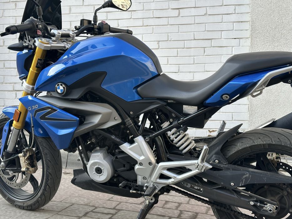 Мотоцикл BMW G310R