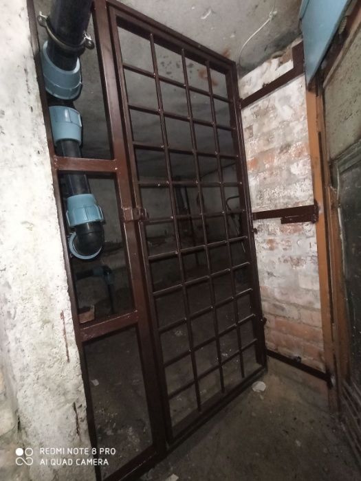 Виготовлення, монтаж технічних металевих дверей, дверей-решіток.