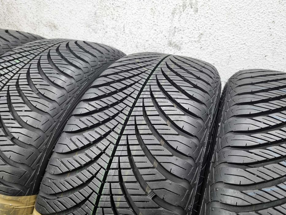 215/55/17 94V Goodyear Vector 4S Gen-2 A0 DOT.23/24