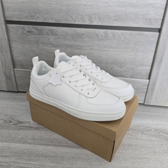 Білі чоловічі кросівки кеди весняні демісезонні 41 42 43 44 45