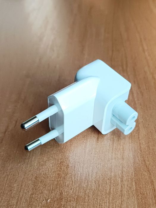 Адаптер перехідник Apple EU