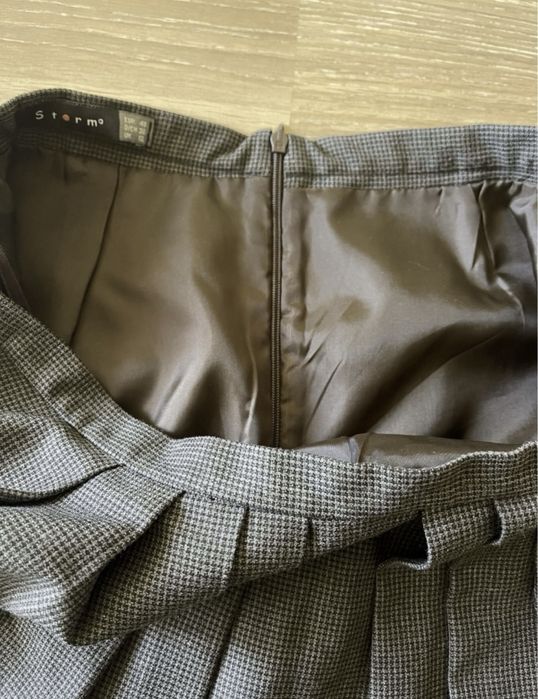 Джинси, штани, спідниці, розмір М