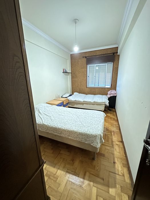 Quarto compartilhado 250€