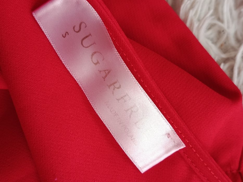 Czerwona sukienka mini / tunika Sugarfree S – odkryte plecy, wiązanie