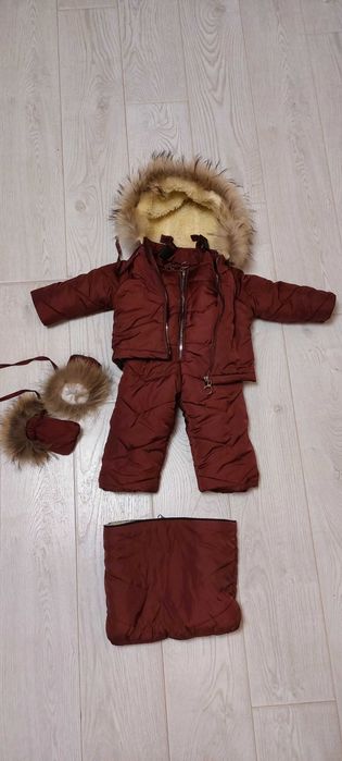 Дитячий зимовий комбінезон