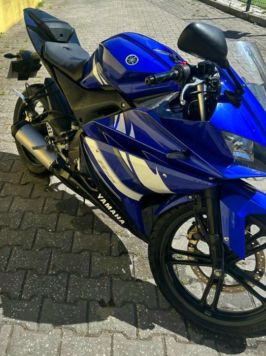 Yamaha YZF-R125 2012