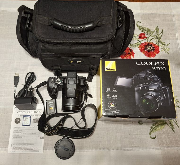 Aparat kompaktowy super zoom x60 Nikon Coolpix B700
