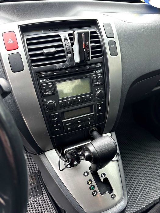 Продам Hyundai Tucson 2011 рік можлива розстрочка,кредит,обмін!