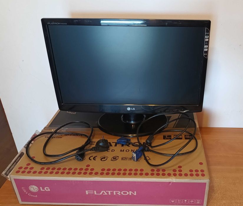 Monitor LG W2243S