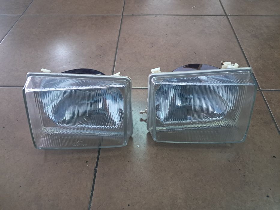 Vendo farois fiat uno 1 modelo 87