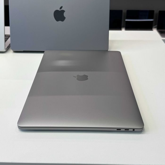 Ноутбук MacBook Pro 15” 2019 i9 32/1TB + 4GB • ГАРАНТІЯ • СТАН 9.5/10 106274