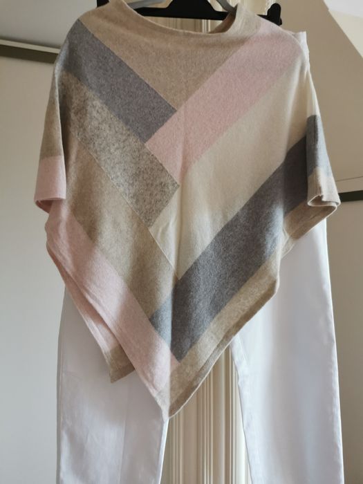 Pastelowe ponczo Black Story – wełna & kaszmir – One Size (do L)