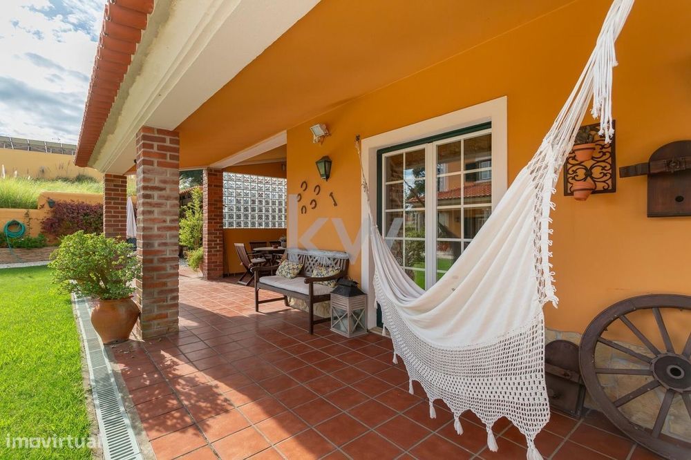 Moradia T5 inserida num lote de 1.011m2 | Quinta do Fez - Turcifal