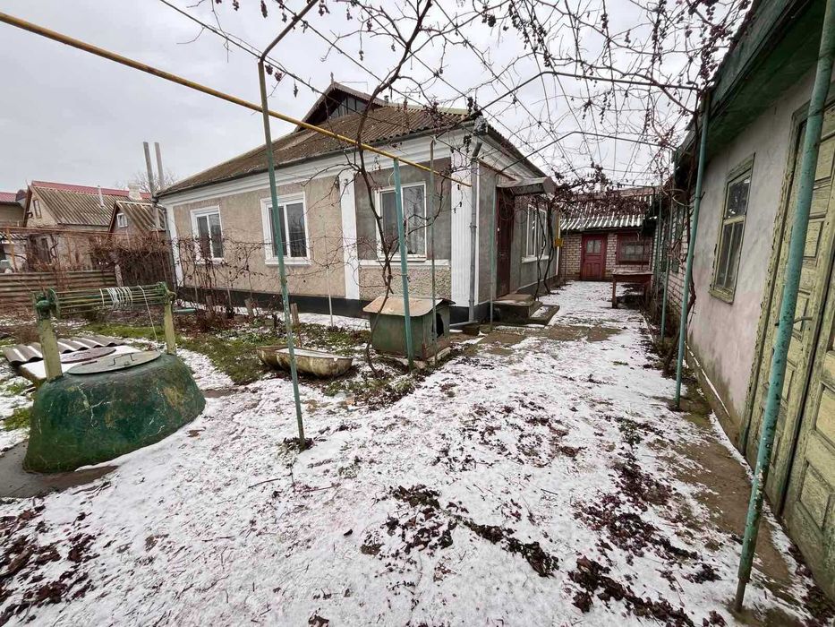 Продаю будинок з ділянкою на 13.5 с. у с. Великодолинське (Акаржа)