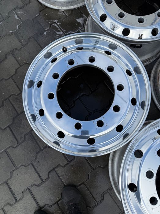 Продам легкосплавні диски до вантажного автомобіля