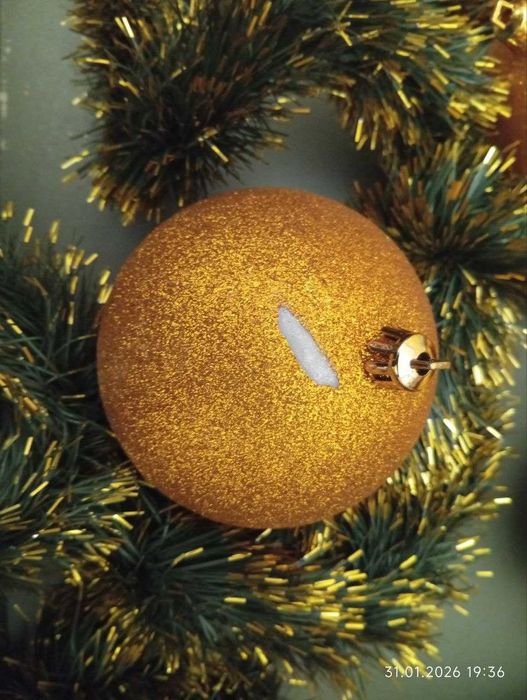 Ялинкові іграшки / Комплект куль пластикових (D10cм) та дощик (6м)