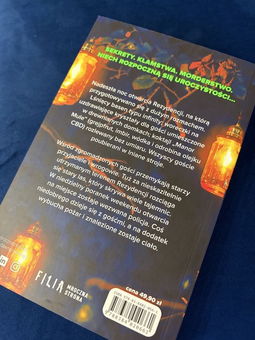 Lucy Foley Sekret rezydencji