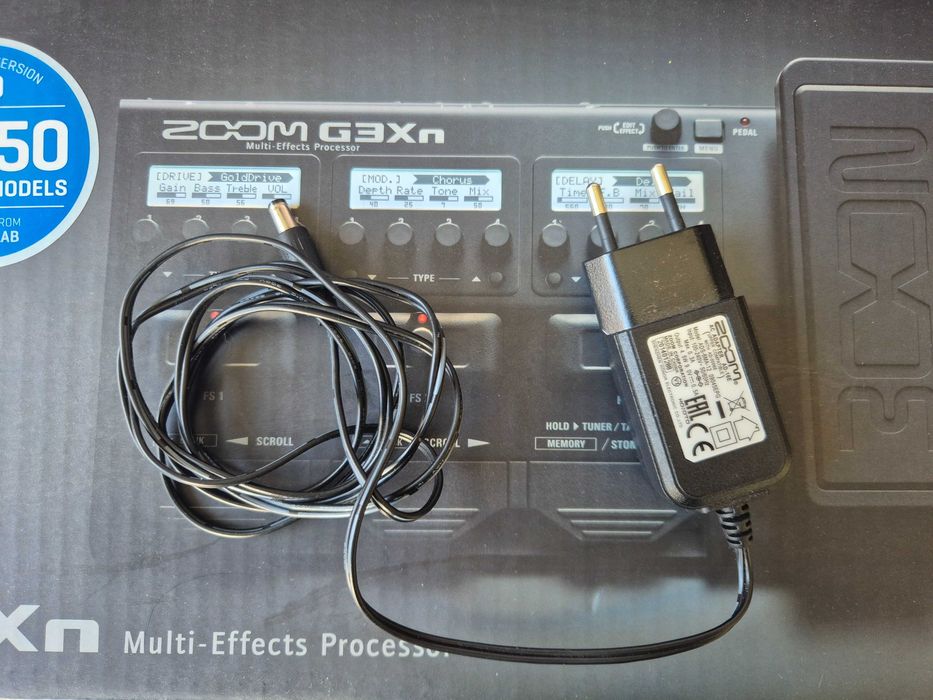 Pedaleira Multi-Efeitos Zoom G3Xn