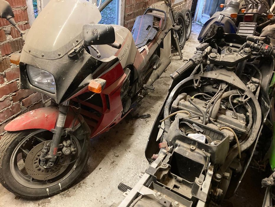 Motor na części  lub w całości