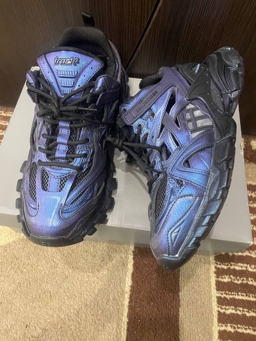 Balenciaga track 2