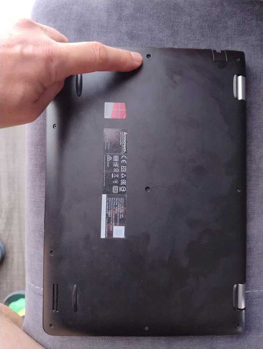 Komputer Tablet Lenovo Yoga 300-11IBR