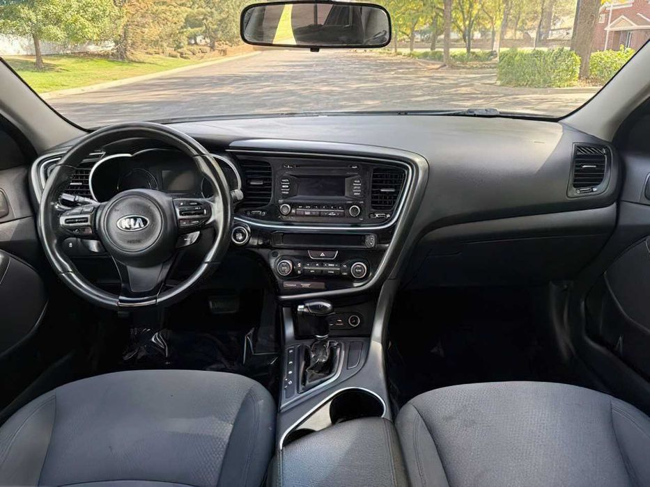 Kia Optima Hybrid      2016
