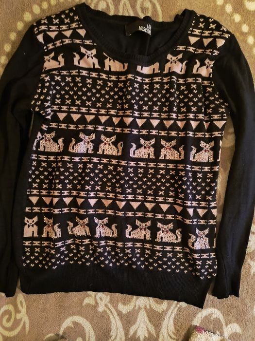 Безкоштовно одяг для жінки розмір S / M