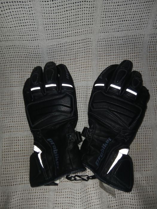 Перчатки для мотоциклістів