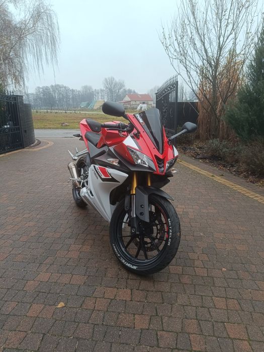 Yamaha yzf 125 ładny stan