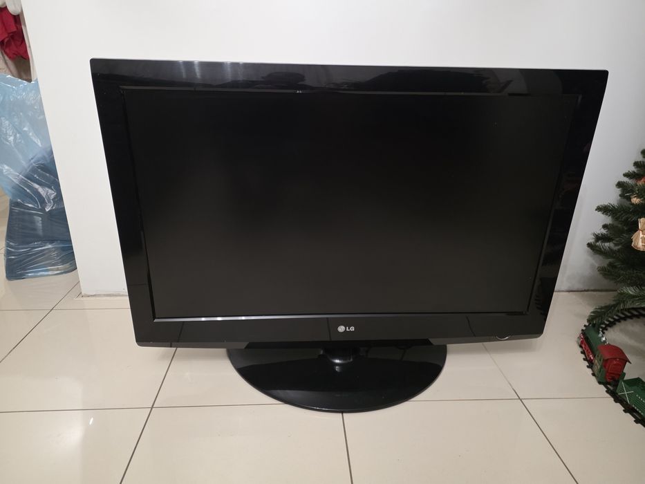 Telewizor lg 37 cali