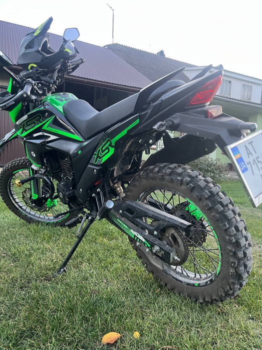 Продам мотоцикл Forte