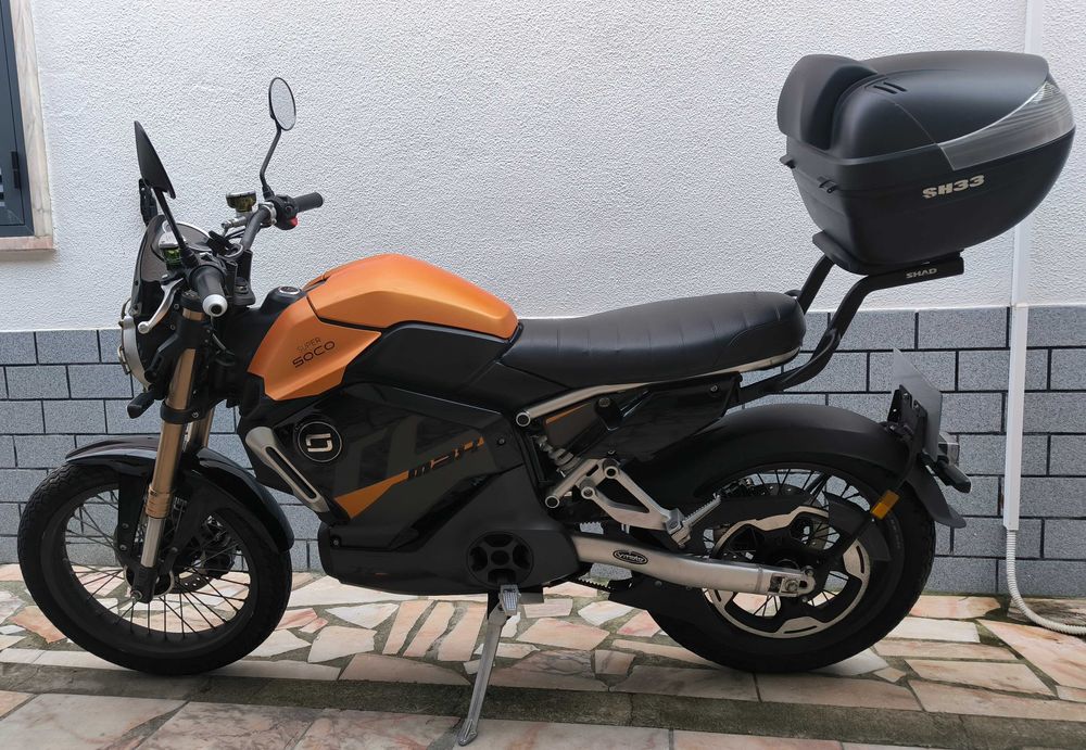 Super Soco TC Max -Elétrica 125cc, como nova, Bateria Removível EXTRAS