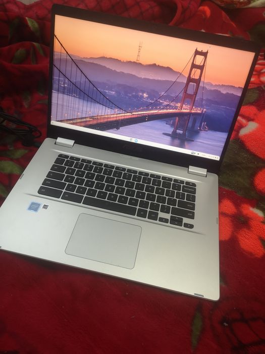 Ультрабук Asus C523N і чудовому стані